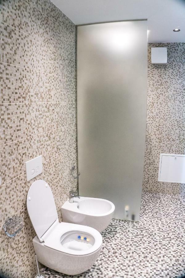 Venere Tirana Suite Exteriér fotografie