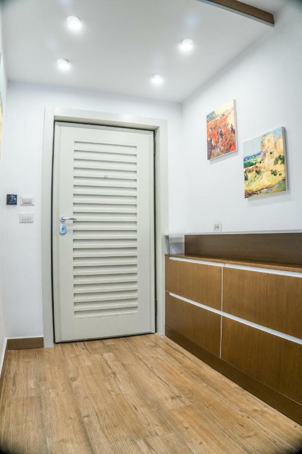 Venere Tirana Suite Exteriér fotografie